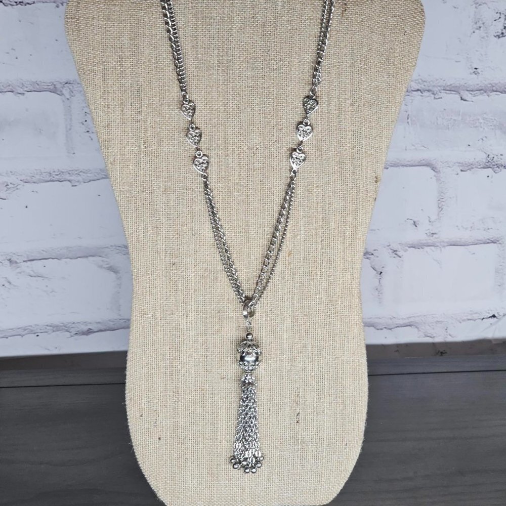 Chunky Tassel with Heart Details